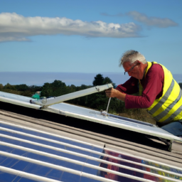 Service d'Entretien Préventif pour Prolonger la Durée de Vie de vos Panneaux Solaires Eysines